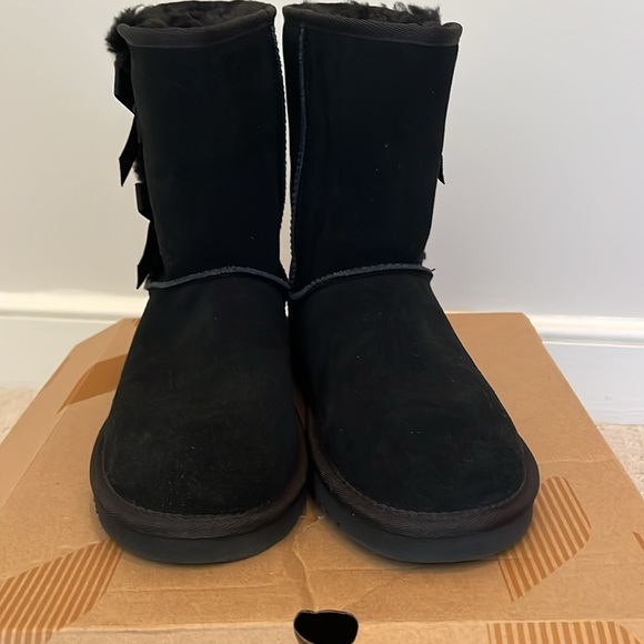 Kookaburra by Ugg boots - Picture 3 of 5